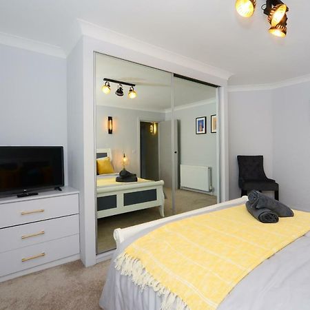 Beautiful Apartment Near Bournemouth, Poole & Sandbanks Экстерьер фото