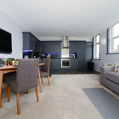 Beautiful Apartment Near Bournemouth, Poole & Sandbanks Экстерьер фото