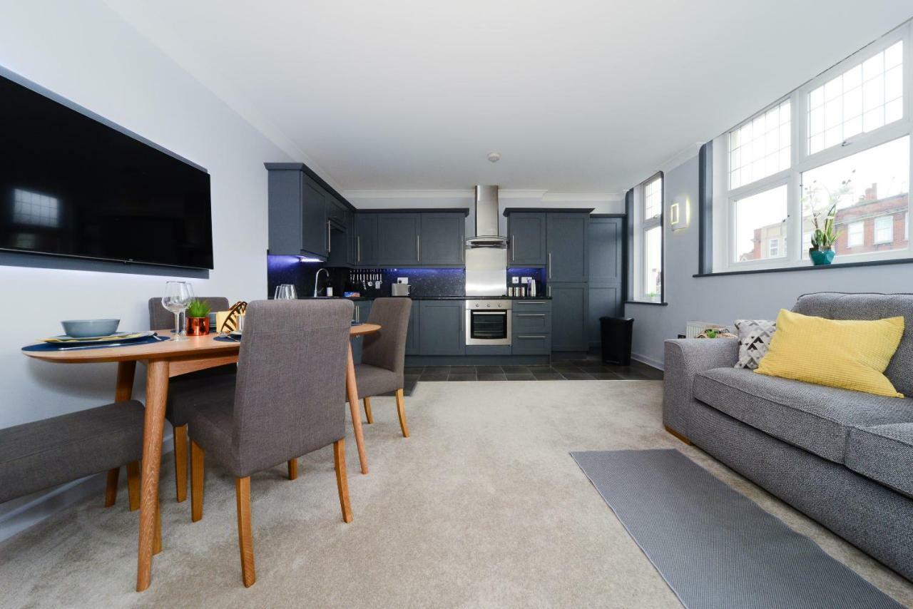 Beautiful Apartment Near Bournemouth, Poole & Sandbanks Экстерьер фото